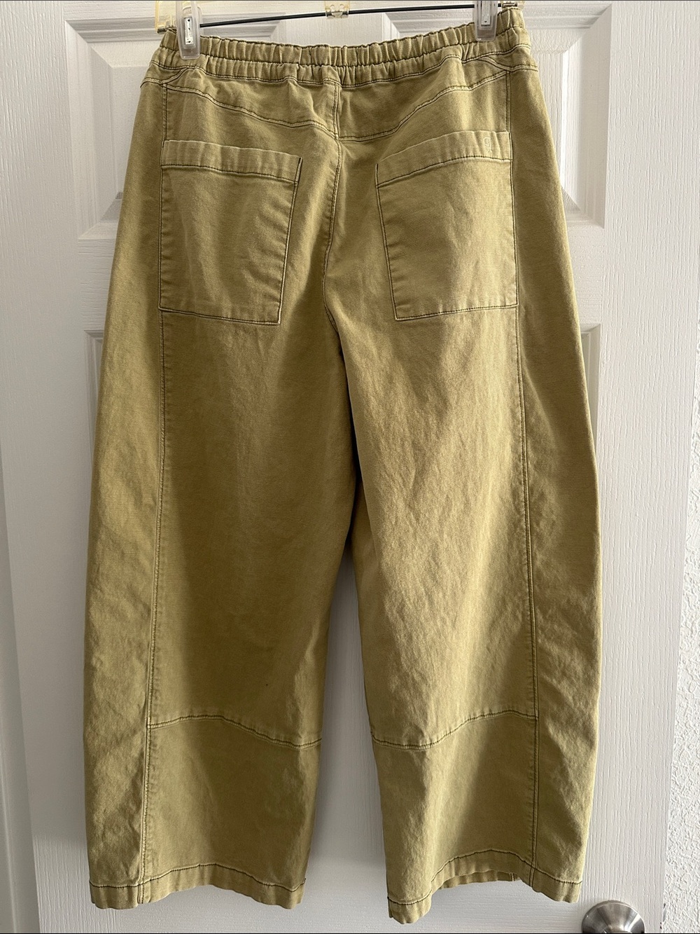 The Izzie Relaxed Pull-On Barrel Pants by Pilcro Small - Picture 6 of 8
